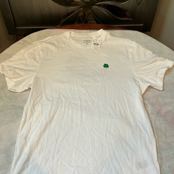 J. Crew White Tee with Green Clover - Picture 1 of 6
